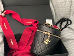 -Chanel(德基广场店)