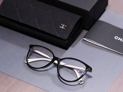 -目艮眼镜SHOWROOM(品牌集合店)