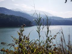 -孔雀湖生态旅游区