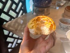 酥皮水牛奶菠萝包-陶陶居酒家(SM二期购物广场店)