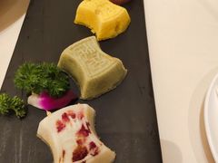 四色定胜糕-得月楼·省级非遗·传统苏帮菜(观前店)