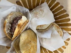 -闫家驴肉老店(华电一校店)