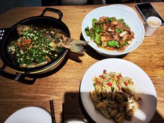 -聚鑫朋酸菜肥肠(文艺路口店)