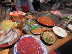 -萍姐火锅·公路夜市(武汉首店)