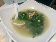 -山顶沙河粉-粤菜馆(凯旋店)
