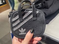 -宁波杉井奥特莱斯广场