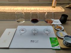 -源石酒庄