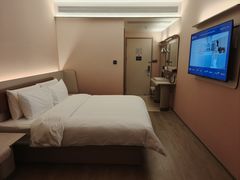 -汉庭(成都九眼桥牛王庙地铁站店)