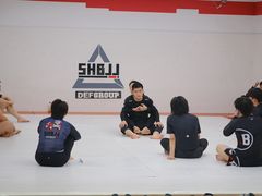 -DEFGROUP·巴西柔术·拳击·摔跤(世纪大道馆)