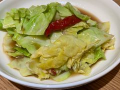 辣皮子炝莲白-纳鲁孜·新疆特色餐厅(上海悦荟广场店)