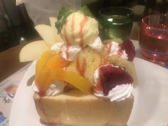 -绿茵阁西餐厅(中央广场店)