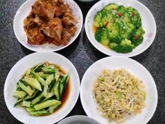 -臻爱住家月嫂育儿嫂(万达店)