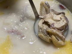 -煲王粤菜餐厅(中侨中心店)