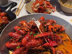 -巴厘龙虾·榜首油焖大虾(音乐学院·沿江酒馆店)