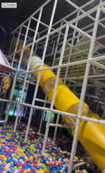 -失重星球乐园·蹦床馆(欢乐谷店)