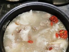 -三个椰子·现砍椰子鸡(金源CBD店)
