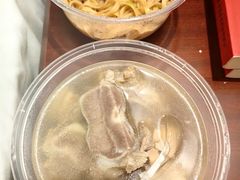 -广达眼镜炖罐(广达店)