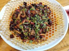 豉香仔兔-自贡盐帮菜·玩辣餐厅(樱花园西街店)