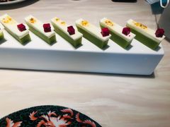 牛奶绿豆糕-小厨晓味(大里路店)