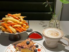 -春树下·树屋花房西餐厅(罍街AS1980店)