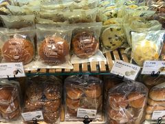 -巴黎贝甜(常德路店)