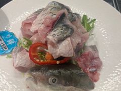 -得意咚瓜·顺德鱼生·冬瓜火锅(深圳首店)