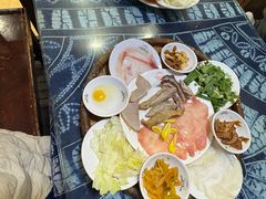 -桥香园云南过桥米线(金马碧鸡店)