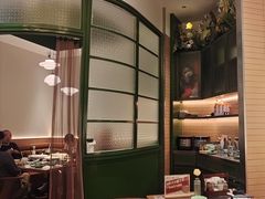 -潮界(LU·ONE凯德晶萃广场店)