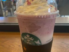 新品童趣三色杯星冰乐-星巴克臻选(沈阳大悦城店)