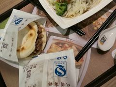 纯瘦肉夹馍-魏家凉皮(协和店)