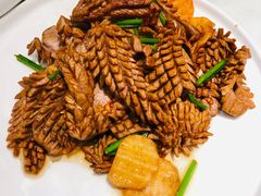 爆炒腰花-闫府私房菜·百年鲁菜(恒隆店)