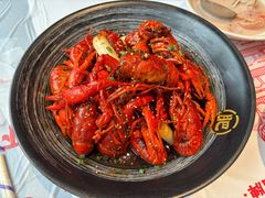 -肥肥虾庄·金牌油焖大虾(杨园滨江时代walk店)