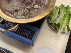-霄汉牛三鲜湖北砂锅菜(万松园2店)