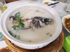砂锅鱼头-鱼水情·农家菜·大鱼头(南山竹海店)