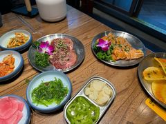 -明洞阿姨·韩式酱蟹烤肉·创意料理(三元桥店)