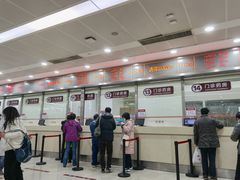 -上海宾馆-停车场