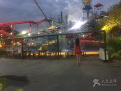 -泸州欢乐派海滩公园