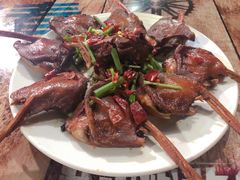 -冶建镜子·老南昌大排档·江西虾王(总店)