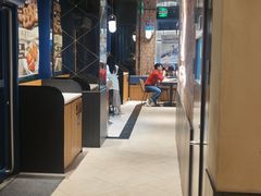-达美乐比萨(红山店)