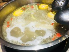 -犇一鲜老重庆火锅(华威大厦店)