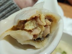 虾仁大馄饨-南城香·饭香串香馄饨香(青年路店)