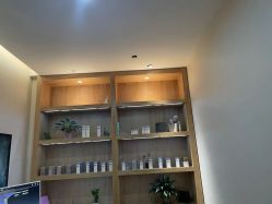 -苑苑vbeauty科技美容SPA