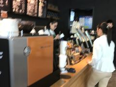 -星巴克臻选(济南恒隆店)