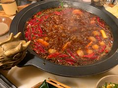 -黄潇洒老火锅(九眼桥宏济巷店)