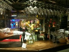 -胡桃里音乐餐厅(陶溪川店)(川湘赣菜·世界百大酒庄直供红酒·音乐表演)