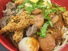 颜值土豪拌面-卢聪艺小吃店(阳翟总店)