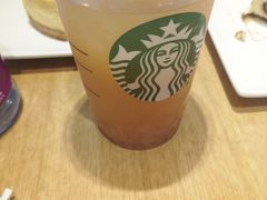 -星巴克臻选(威海威高广场店)