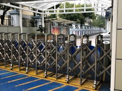 -上海市世外小学