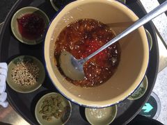 奶茶冰粉-串一火锅(赛格国际购物中心店)