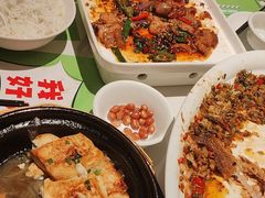 -鑫小城故事·藕汤·家常菜(台北一路总店)